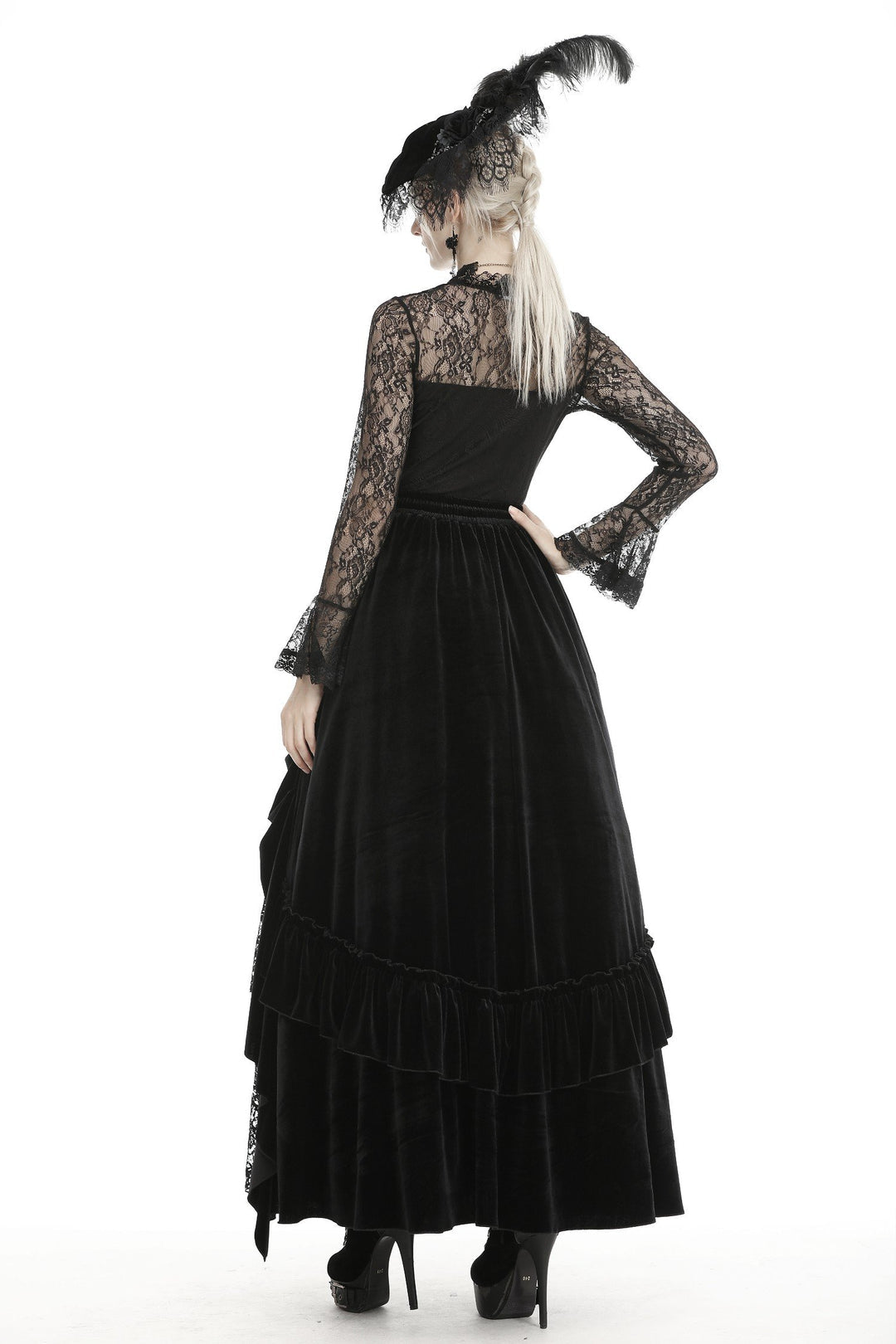 Queen Drape Lace Maxi Skirt